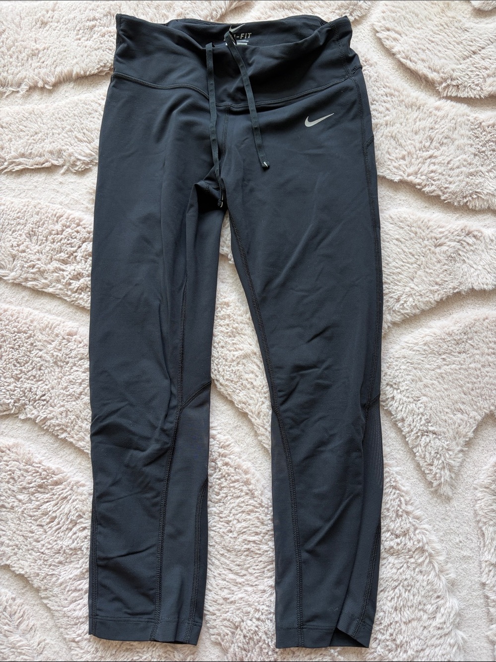 Nike Black Dri-FIT Women's Athletic Leggings with Swoosh